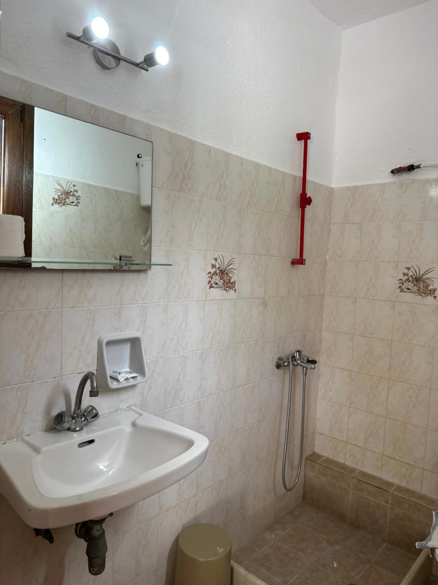 Apartamento Giannis Pisses Exterior foto